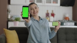 293 Green screen phone 3d hand 스톡 비디오 동영상 - 4K/HD 비디오 클립 | Shutterstock