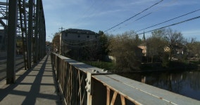 Bridge On Grand River in 스톡 동영상 비디오(100% 로열티 프리) 11523533 | Shutterstock
