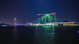 Singapore - August 29: Amazing 스톡 동영상 비디오(100% 로열티 프리) 11544947 | Shutterstock