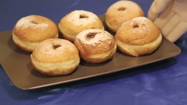 Shot of Jewish Traditional Hanukkah 스톡 동영상 비디오(100% 로열티 프리) 13455506 | Shutterstock