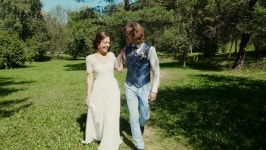Young Beautiful Couple Circling the 스톡 동영상 비디오(100% 로열티 프리) 14472418 | Shutterstock