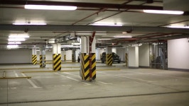 The Interior of a Large 스톡 동영상 비디오(100% 로열티 프리) 15548929 | Shutterstock