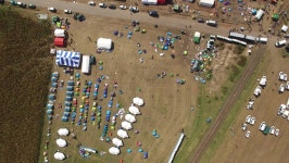 Aerial Shot of Refugee Camp 스톡 동영상 비디오(100% 로열티프리) 16501138 | Shutterstock