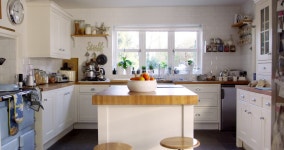 Kitchen in Contemporary Family Home Stock Footage Video (100% Royalty-free) 17811550 | Shutterstock