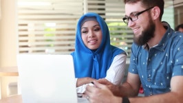 International Multicultural Team at Work: 스톡 동영상 비디오(100% 로열티 프리) 21559654 | Shutterstock