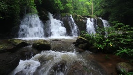 Nature of Sapan Waterfall, Khun 스톡 동영상 비디오(100% 로열티 프리) 21995746 | Shutterstock