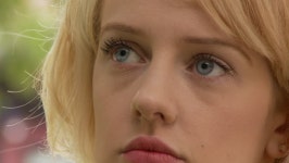 close view woman usa 스톡 동영상 비디오(100% 로열티 프리) 2373266 | Shutterstock
