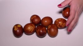 Restless Easter Eggs 스톡 동영상 비디오(100% 로열티 프리) 25954487 | Shutterstock