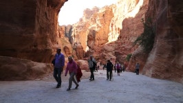 Jordan, Petra, December 5, 2016: 스톡 동영상 비디오(100% 로열티 프리) 26938708 | Shutterstock