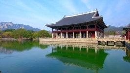 Gyeonghoeru Pavillion (royal Banquet Hall) 스톡 동영상 비디오(100% 로열티 프리) 30646891 | Shutterstock