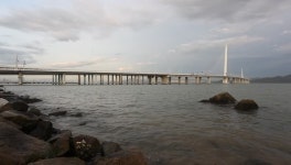 Shenzhen Bay Cross Sea Bridge 스톡 동영상 비디오(100% 로열티 프리) 6642860 | Shutterstock