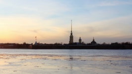 Sunset On the Neva River 스톡 동영상 비디오(100% 로열티 프리) 9496622 | Shutterstock