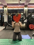 163/49 2사이즈로 했는데 완전 딱 붙네요..!!! 다른 제품보다 약간 타이트한데 부담스러 REVIEW - 안다르 163/49... 