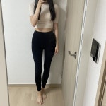 블랙은4 슬레이트그레이는2 사이즈했어요 165 45에 많이... 사이즈했어요 165 45에 많이 말랐는데도 키랑 골반이 있어서REVIEW - 안다르
