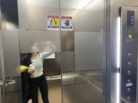 키 161, 몸무게 45-47 2사이즈 예쁘게 잘 맞아요. 핑거홀 있어서 동작할때 말려 올라가 REVIEW - 안다르 키 161, 몸무게 45... 