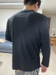 178 , 90키로대 신랑 2XL하니깐 잘 맞네요~! 나름 까다로운데 재질도 좋고 만족스럽다고 REVIEW - 안다르 178... 