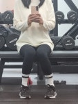 키159 몸무게50 뱃살이 좀 있어서 m 사이즈 입었어요~ 많이... 키159 몸무게50 뱃살이 좀 있어서 m 사이즈 입었어요~ 많이 크지않아요... 