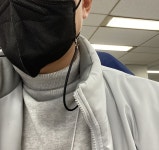 마스크줄이 이뻐요 ㅋ 고무줄형태라 줄이 가볍고 편해서 좋다고 하네요~ 저도 하나 사서 REVIEW - 안다르 마스크줄이 이뻐요 ㅋ 고무줄형태라... 