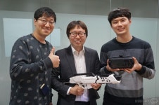 어벤저스 VR로 플레이해야 재미있는 게임! : - 헝그리앱 [인터뷰] 페이크아이즈, 콜로니 어벤저스 VR로 플레이해야 재미있는 게임! :  - 헝그리앱