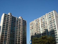 [부동산114] [아파트] 열매마을7단지현대1차 706동 매매 희망가격 57,000만원