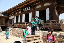 한국고문서자료관 ::: 고문서를 지켜온 사람들