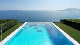 Vidéo Stock Infinity Pool Overlooking Ocean | Adobe Stock Vidéo Stock  Infinity Pool Overlooking Ocean