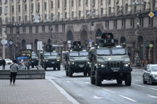 International Companies React to War in Ukraine by Sending Workers Home - Bloomberg Companies React to Invasion of Ukraine by... 