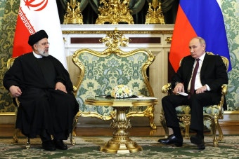 Putin Pledges Closer Russia-Iran Ties After Rare Visit to Gulf - Bloomberg Putin Pledges Closer Russia-Iran Ties After Rare Visit...