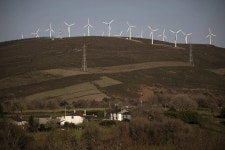 Spain’s Rural Areas Back Wine Producers Over Wind Energy - Bloomberg Spain’s Rural Areas Are Backing Wine Over Wind Farms