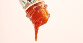 Warren Buffett Needs to Sell a Lot of Ketchup Fast - Bloomberg Warren Buffett Needs to Sell a Lot of Ketchup Fast