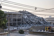Myanmar Death Toll From Earthquake Nears 150 as Junta Seeks Aid - Bloomberg Myanmar Says 144 Killed in Earthquake, 722 Injured