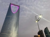 Rothschild Opens in Saudi Arabia With Key Hires to Tap Deals (EPA:ROTH) - Bloomberg Rothschild Opens in Saudi Arabia With Key... 