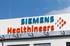 Siemens Healthineers Said in Early Talks on Diagnostics Sale - Bloomberg Siemens Healthineers Said in Early Talks on Diagnostics Sale