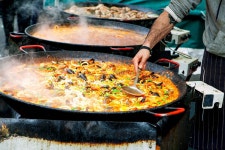‘Paella Thursday’ Costs More in Spain as Rice, Shrimp Costs Jump - Bloomberg ‘Paella Thursday’ Costs More in Spain as... 