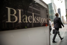 Private Credit Is Eyeing Bigger Margins on Loans: Credit Weekly - Bloomberg Private Credit Is Eyeing Bigger Margins on Loans... 