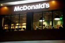 Israel-Hamas War: Starbucks, Coke, McDonalds Hit by Middle East Boycotts - Bloomberg Starbucks, Coke Boycotts Over Gaza War Are... 