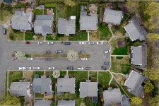 Invitation Homes Posts Rent Growth Record as Suburbs Boom - Bloomberg Invitation Homes Posts Rent Growth Record as Suburbs Boom