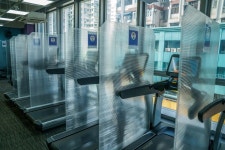 Hong Kong to Let Fully Vaccinated Take Off Masks at The Gym - Bloomberg Hong Kong to Let Fully Vaccinated Take Off Masks at The Gym