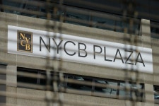 New York Community Bancorp’s Woes Put Spotlight on Supervisors - Bloomberg New York Community Bancorp Woes Put Spotlight on... 