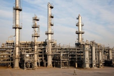 Eni to BP CEOs Limit Spending for 2017 to Cope With Crude Glut - Bloomberg Eni to BP CEOs Limit Spending for 2017 to Cope With... 