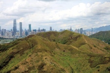 Hong Kong Builds New Tech Hub on Mainland China Border: Northern Metropolis - Bloomberg Hong Kong Bets the Future on a Vast Tech... 
