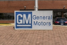 General Motors cambia de ruta: se enfocará en vehículos eléctricos y sin conductor