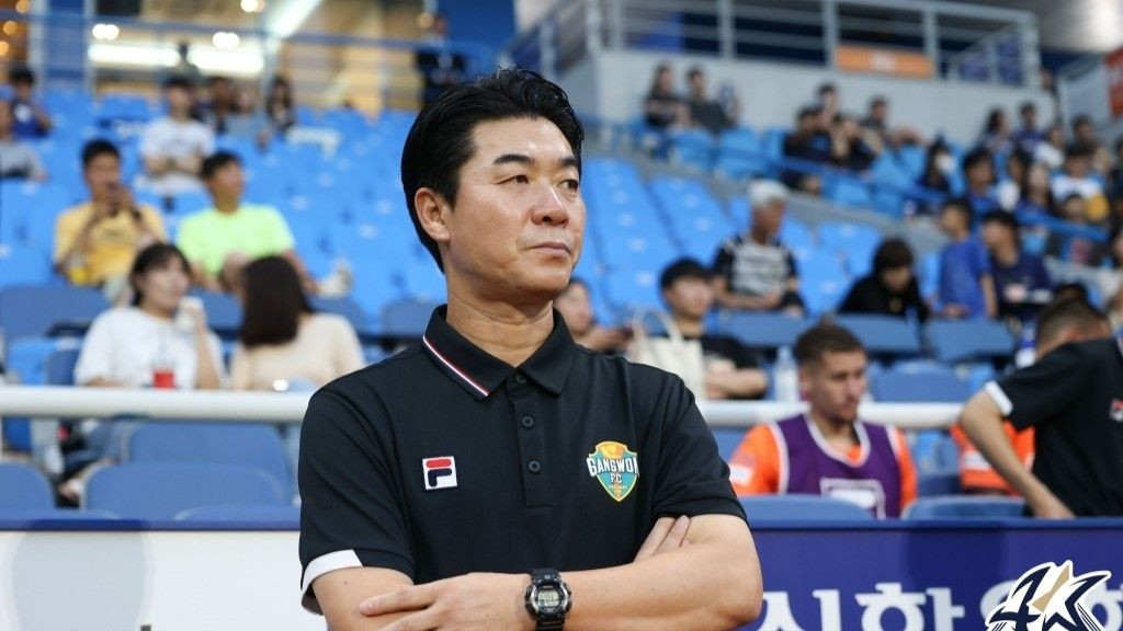 K리그 올해의 감독 윤정환, 인천FC 사령탑으로 임명 승격을 위한 열정