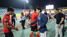 1위 등극 강원FC 구단주 김진태 도지사 “이제는 정말 일 내겠구나… 선수들 정말 장해” | Goal.com 한국어