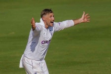 Alastair Cook | Desperate to fit in, Joe Root losing balance and natural game in Bazball era: Alastair Cook - Telegraph India... 