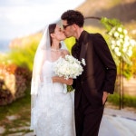 Winner Members Mino and Hoony at Burberry Spring 2018 | Vogue How Mino and Hoony of K-Pop Band Winner Won Burberry’s Front Row