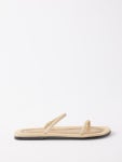 토템 베이지 The City suede flat sandals | 매치스패션, 모던 럭셔리 온라인 쇼핑 The City suede flat sandals | 토템