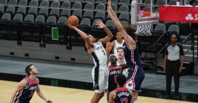 Spurs finished 15 for 31 on 3-pointers to beat Wizards 121-101 | FOX Sports Spurs finished 15 for 31 on 3-pointers to beat... 