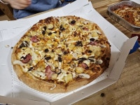 도미노피자 뉴욕오리진(오리지널) [라지+콜라1.25L] - 에누리 가격비교