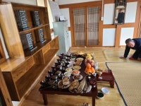 박씨상방 5.0 특대 교자상 강철장식 10-12인용 (150x90cm) : 다나와 가격비교 [다나와] 박씨상방 5.0 특대 교자상 강철장식 10-12인용... 